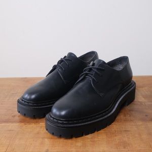 H&M Women's Chunky-soled Oxford Shoes - Size 8